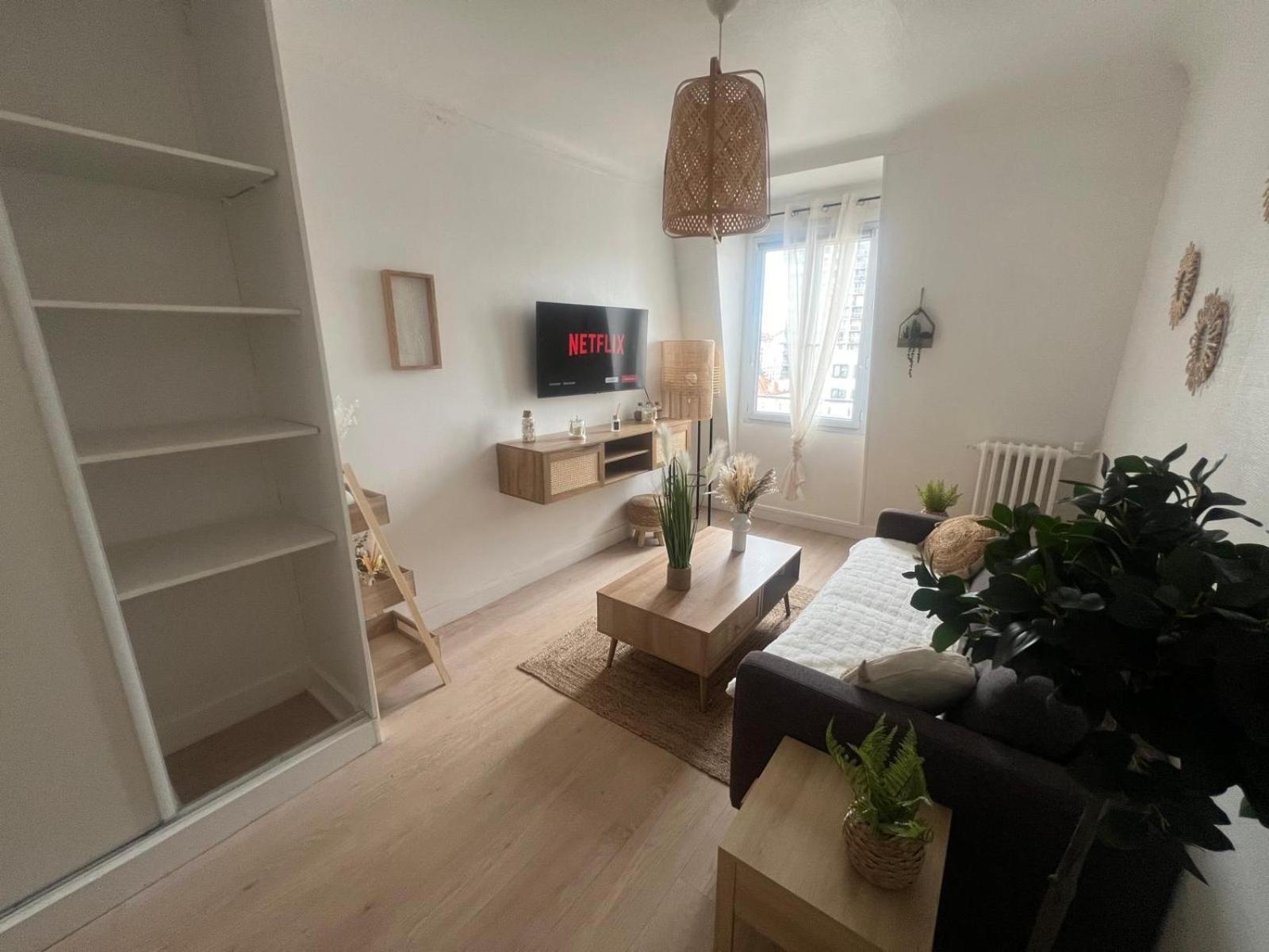Charmant Appartement Aux Portes De Paris - 2Pax Сент-Уан Экстерьер фото